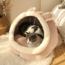 Load image into Gallery viewer, Cosy CutieCub Cat House
